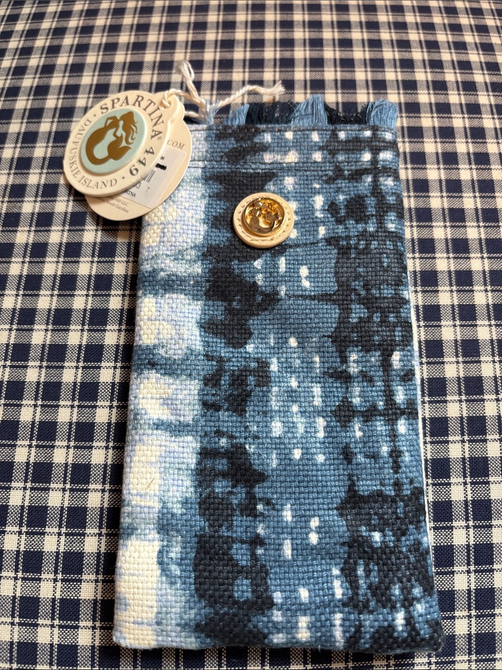 Spartina 449 Blue Patterned Canvas Sunglass Sleeve with Gold Snap